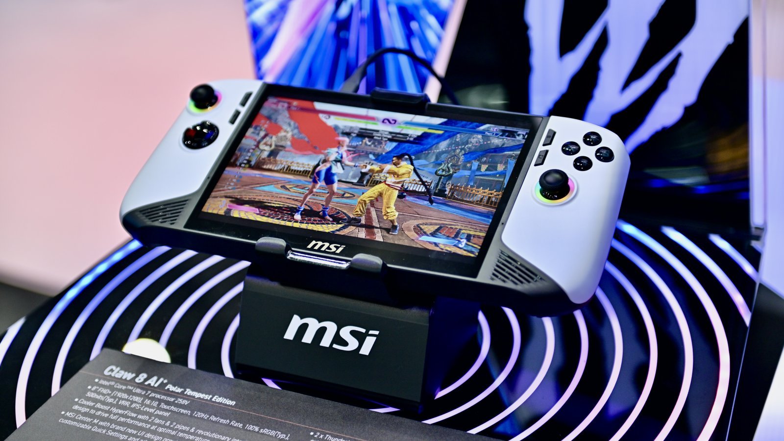 La MSI Claw 8 AI+ Polar Tempest Edition