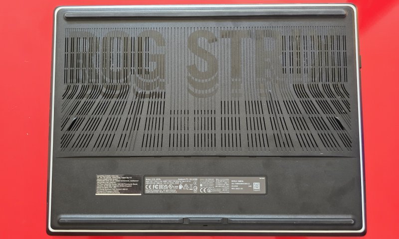 Il rinnovato sistema di raffreddamento di ROG Strix SCAR 18 svolge egregiamente il proprio dovere