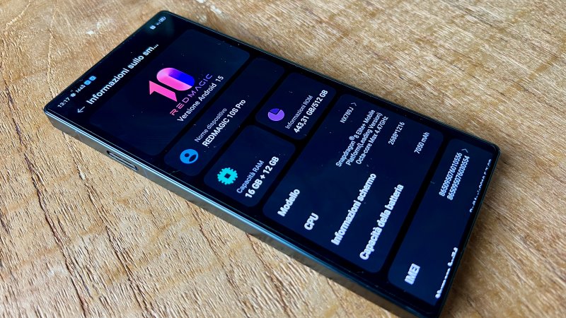 Lato software, REDMAGIC 10S Pro non fa purtroppo grandi passi avanti Lato software, REDMAGIC 10S Pro non fa purtroppo grandi passi avanti