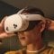Meta Quest 3S da 128 GB è in sconto su Amazon: il visore VR/AR all-in-one scende di prezzo