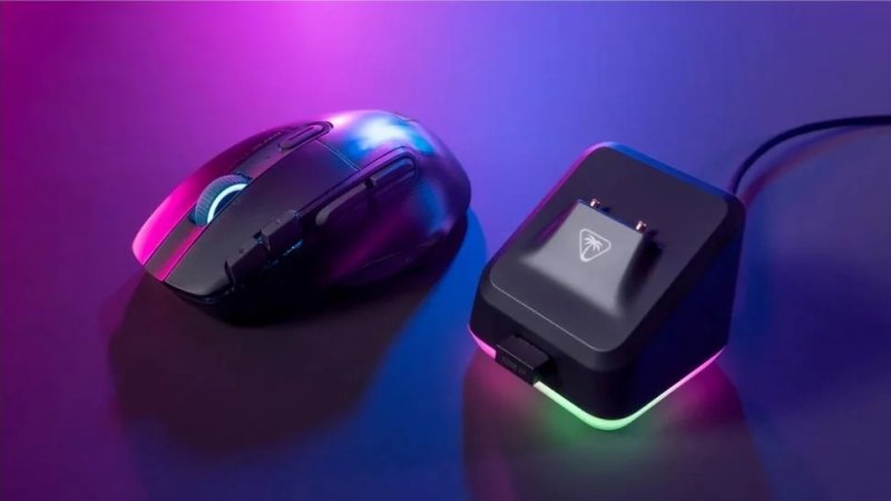 Il mouse Turtle Beach Kone XP Air con la base di ricarica
