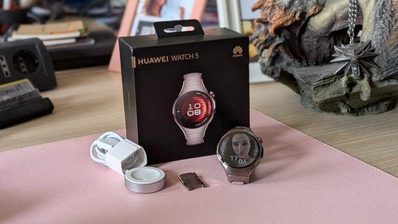 Il contenuto della confezione di Huawei Watch 5