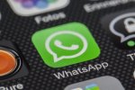 Non sapete come rispondere a un messaggio? Niente paura: l'IA di WhatsApp vi aiuterà presto anche in questo - Notizia