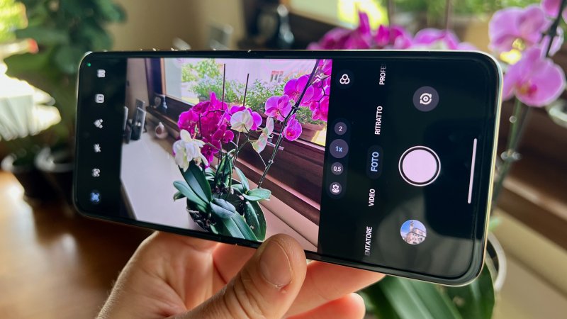 Le fotocamere di Motorola Razr 60 Ultra sono migliorate rispetto alla scorsa generazione Le fotocamere di Motorola Razr 60 Ultra sono migliorate rispetto alla scorsa generazione