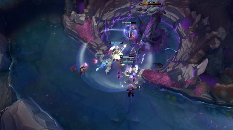 Le sue abilità sono temibili prese singolarmente, ma quando messe in combinazione riescono a stravolgere l'andamento di un combattimento