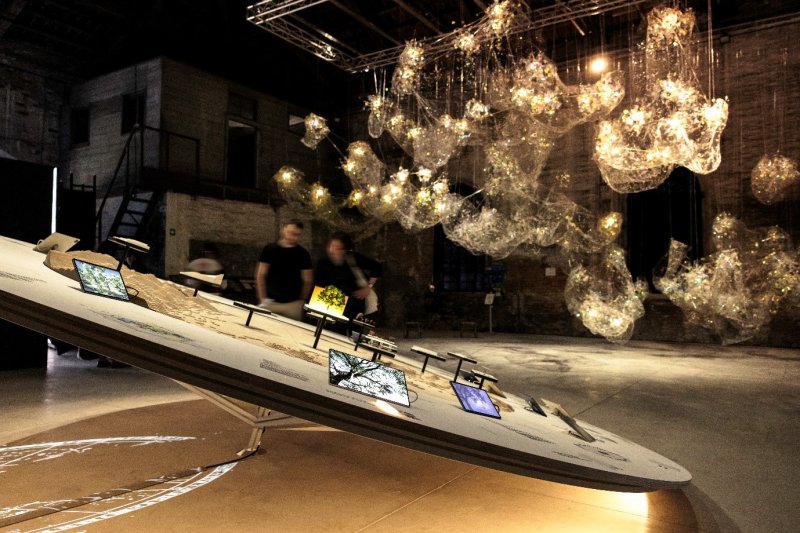 Le installazioni di Huawei alla Biennale di Architettura di Venezia 2025 Le installazioni di Huawei alla Biennale di Architettura di Venezia 2025