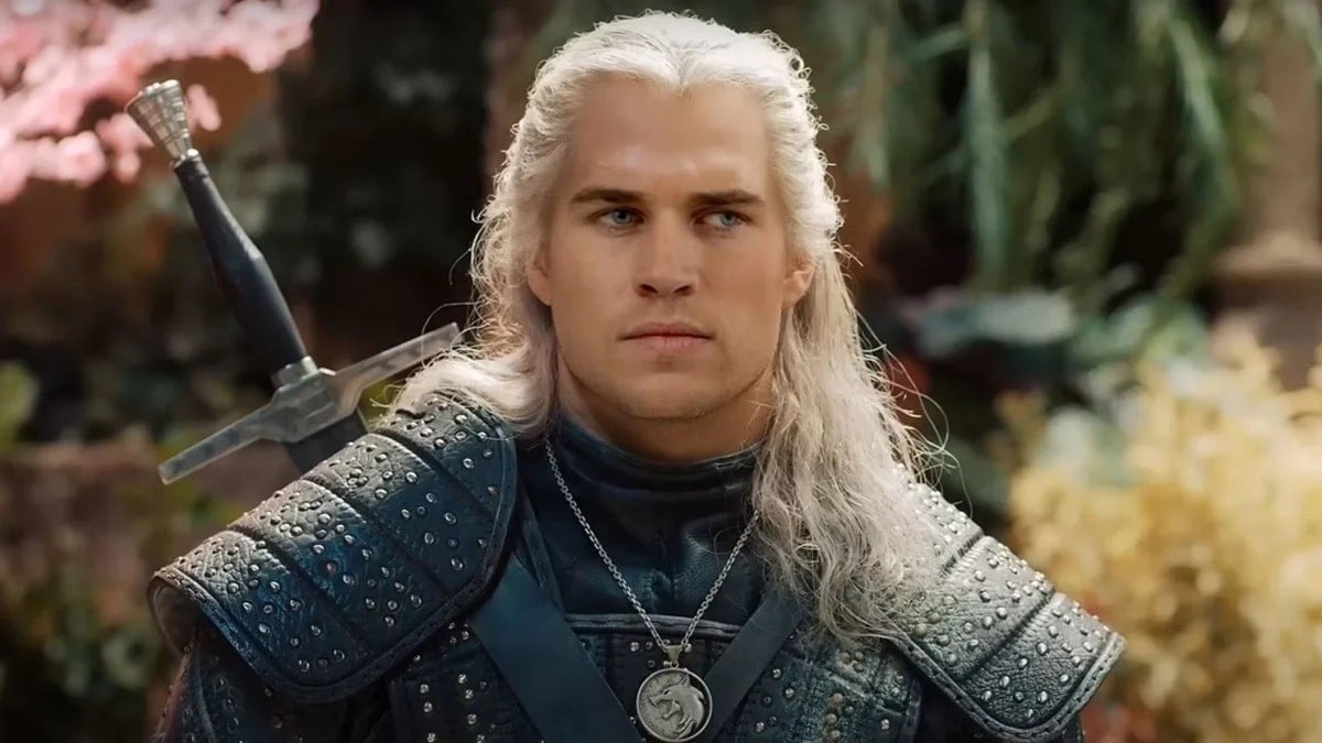 Liam Hemsworth nei panni di Geralt in The Witcher: Stagione 4