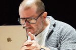 OpenAI non sta lavorando a delle cuffie con Jony Ive: ma se non è un wearable, cos'è? - Notizia