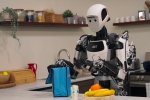 Google lancia Gemini Robotics On-Device: l’intelligenza artificiale che lavora anche senza connessione - Notizia