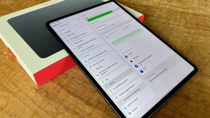 OnePlus Pad 3 gode di un'autonomia eccellente e di una ricarica molto rapida