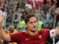 Le nuove Icone di EA Sports FC 26 pare siano state svelate in anticipo, ci sono anche Totti e Chiellini