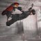 Tony Hawk e le folli periferiche a forma di skateboard