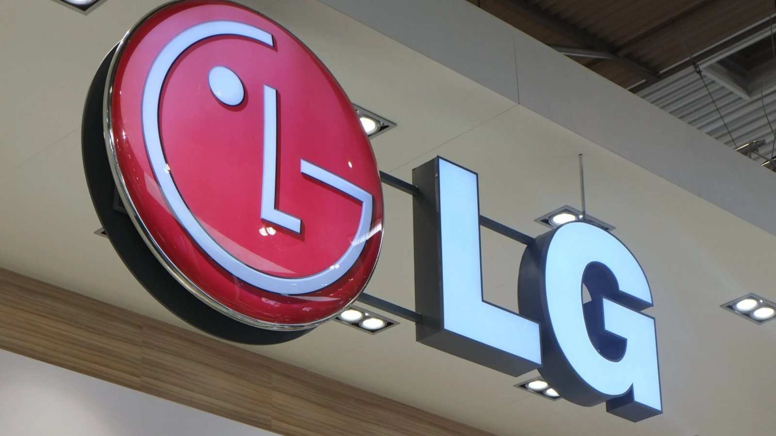 LG