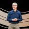 Tim Cook verso la presidenza di Apple: resterà al comando nonostante le difficoltà nel software e l’assenza di innovazione