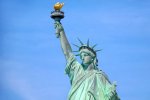 Il cosplay della Statua della Libertà di missbrisolo ci dà un motivo per andare negli USA - Notizia