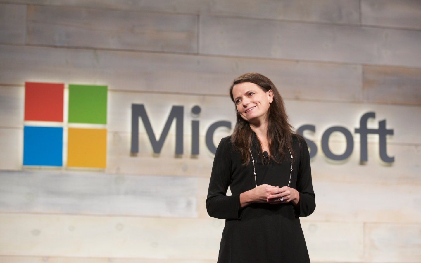 Amy Hood di Microsoft