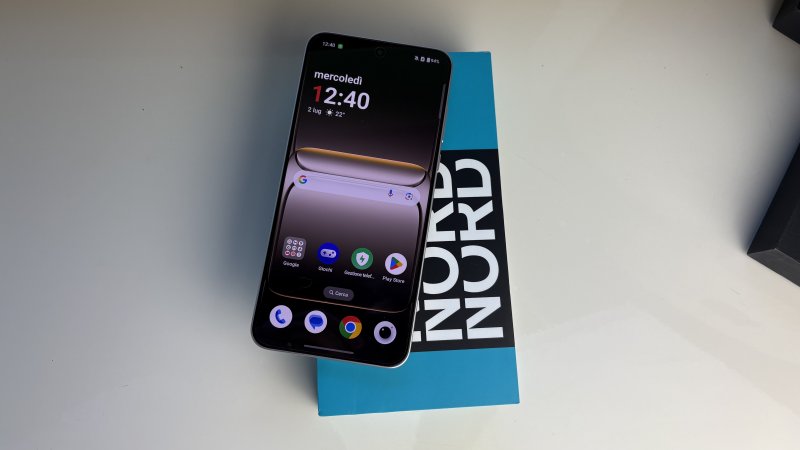 OnePlus Nord 5 è l'ultimo esponente della apprezzata serie di medio gamma