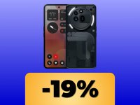 Il Nothing Phone (3a) Pro è in offerta su Amazon per il Prime Day