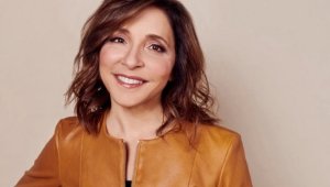 Linda Yaccarino si dimette da CEO di X: due anni dopo la nomina di Musk, arriva l’addio a sorpresa