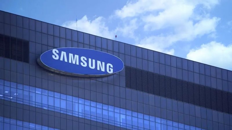 Il futuro smart di Samsung potrebbe includere collane e orecchini