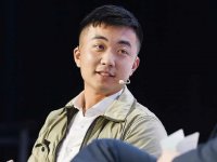 Fine degli smartphone economici: il CEO di Nothing prevede aumenti fino al 30% nel 2026