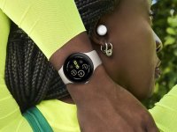 Il nuovo Google Pixel Watch 4 si potrà riparare e includerà anche nuove funzioni d’emergenza