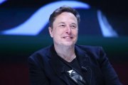 Elon Musk ha accusato Steve Bannon di aver usato World of Warcraft per ripulire dei soldi sporchi