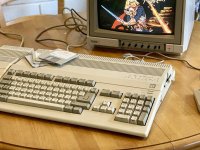 Amiga fu presentato 40 anni fa, dopo uno sviluppo fatto di scontri, rischi di fallimento e l'affetto di un cane