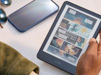 Amazon lancia il Kindle Colorsoft: una nuova versione disponibili da 16GB