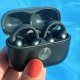 Moto Buds Loop, la recensione degli auricolari semi in-ear di Motorola dall'aspetto molto fashion