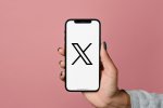 Esperimento su X: non solo fact-checking, ora Community Notes valuta i post più amati - Notizia
