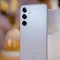 Samsung punta anche all’IA di Perplexity e OpenAI per i futuri Galaxy S26