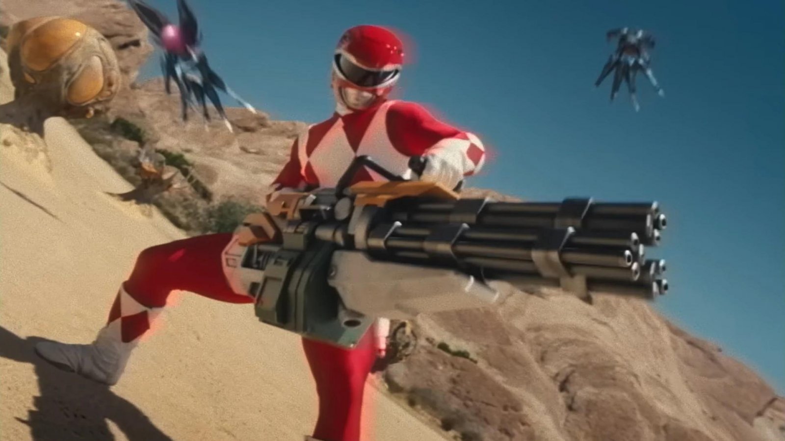 Power Ranger rosso con una mitragliatrice in mano in Fortnite