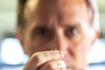 Un paziente con SLA riesce a controllare un iPad con il pensiero, grazie a Stentrode di Synchron e al protocollo Apple BCI HID - Notizia