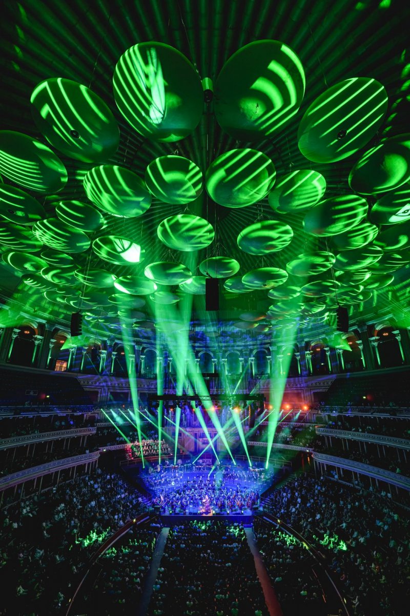 I concerti legati ai videogiochi sono ormai diventati dei veri e propri spettacoli audiovisivi. Un mix perfetto in grado di soddisfare anche i fan più esigenti I concerti legati ai videogiochi sono ormai diventati dei veri e propri spettacoli audiovisivi. Un mix perfetto in grado di soddisfare anche i fan più esigenti