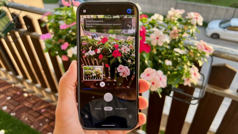 Guida Fotografica è una delle nuove feature esclusive di Google Pixel 10 Pro XL Guida Fotografica è una delle nuove feature esclusive di Google Pixel 10 Pro XL
