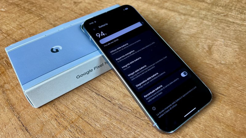 La batteria di Google Pixel 10 Pro XL è leggermente aumentata rispetto all'anno scorso La batteria di Google Pixel 10 Pro XL è leggermente aumentata rispetto all'anno scorso