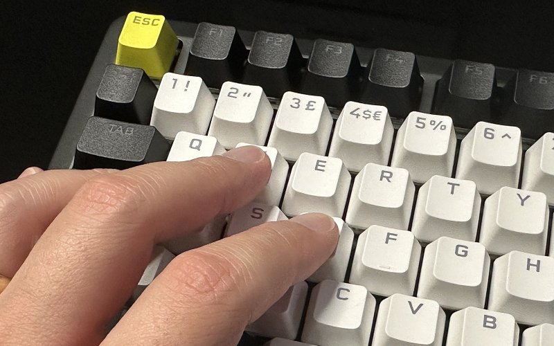 L'uso della Corsair MAKR 75