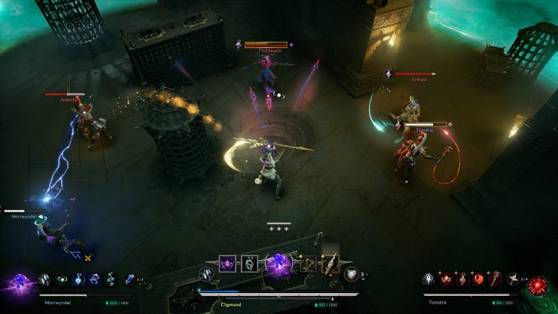 Nella modalità Ascension, per ogni piano verranno eliminate alcune squadre, sino al momento del confronto diretto tra le due sopravvissute