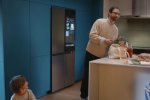 Non è Black Mirror, è la realtà: Samsung conferma, arriveranno le pubblicità sui frigoriferi - Notizia