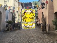 Pokémon Pocket: il primo anno celebrato con una mostra a Roma. C'era anche Mahmood