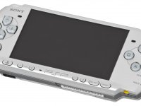 Quando Sony presentò PSP, un amico di Nintendo scrisse al presidente: Bastardi