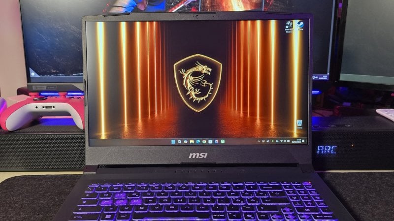 Il display Full HD del nuovo Katana 15 è forse uno dei maggiori compromessi del laptop