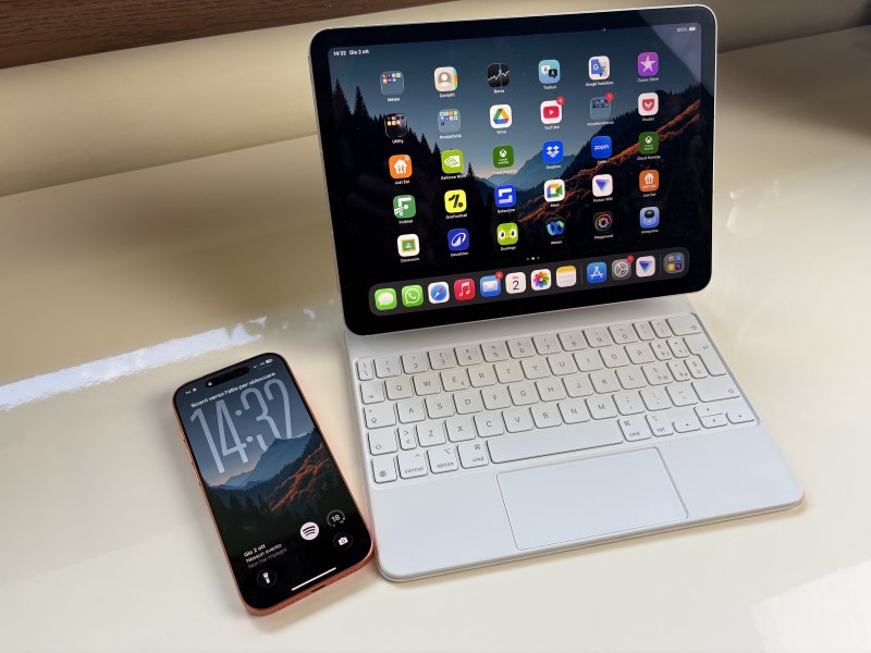 iOS 26 è un sistema operativo interessante e con diverse novità, ma ancora un po' acerbo iOS 26 è un sistema operativo interessante e con diverse novità, ma ancora un po' acerbo