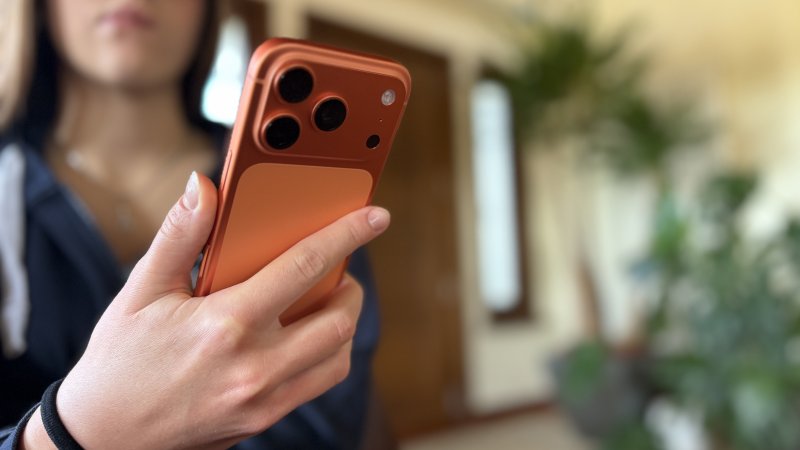 Il nuovo iPhone 17 Pro Max Il nuovo iPhone 17 Pro Max