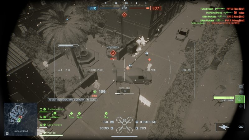 In Battlefield 6 potrete mettere le mani sui più disparati gadget come lanciagranate, disturbatori di segnale, scudi portatili, scale o pericolosi droni che vi permetteranno di evidenziare i nemici a tutti i vostri alleati