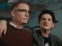 Il trailer live action di The Outer Worlds 2 è completamente folle