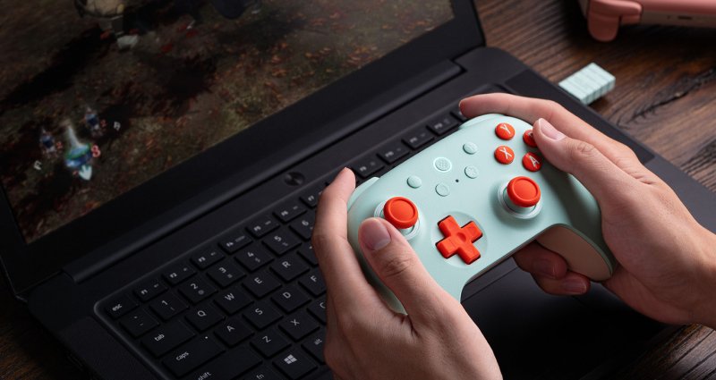 8BitDo Ultimate 2C