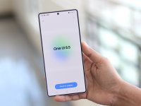 One UI 8.5: Samsung prolunga la batteria con una nuova funzione IA, ridotti i consumi in standby