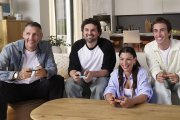 Nel nuovo spot di Mario Kart World ci sono Materazzi, Emma e Matano